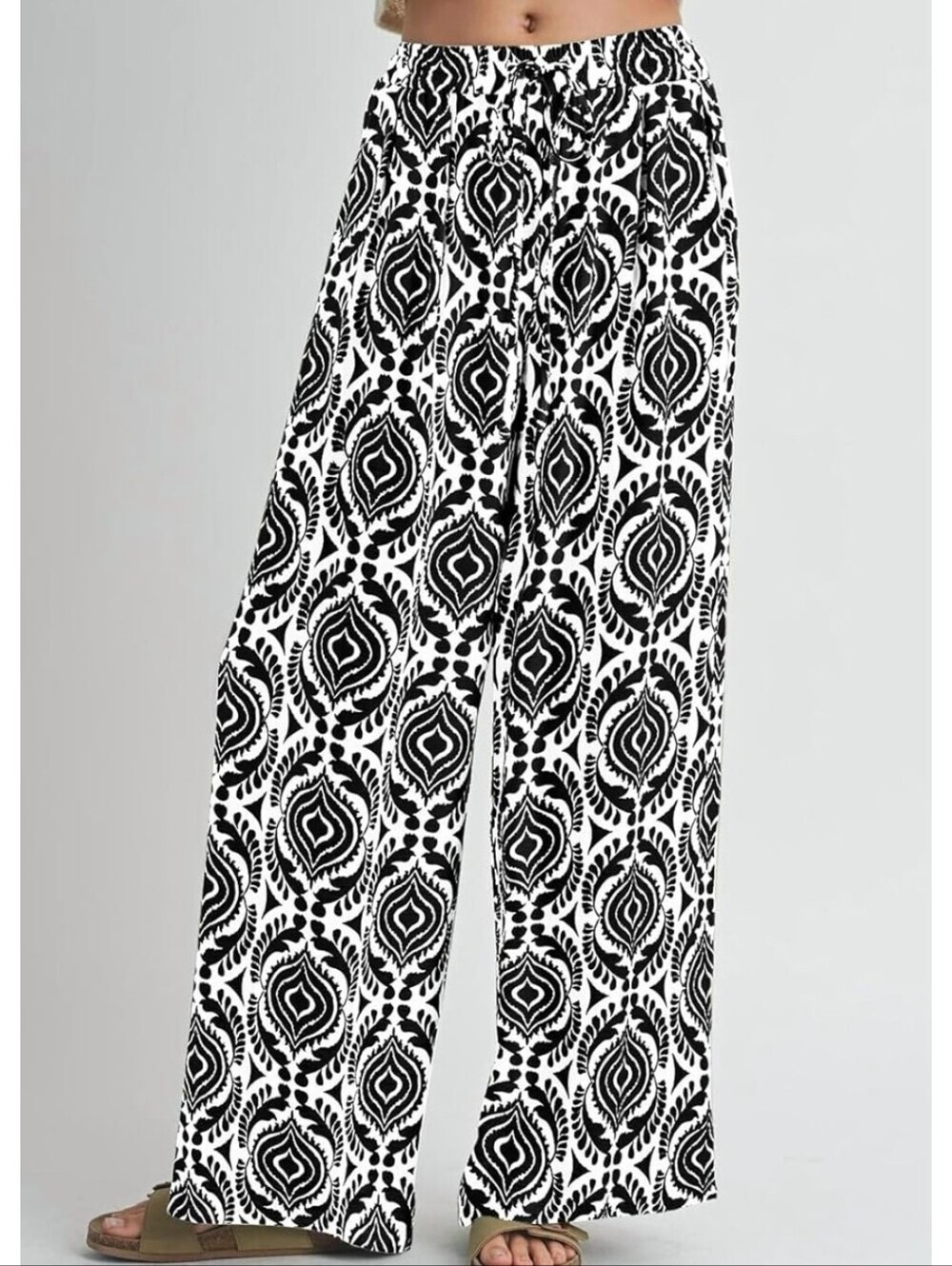 Wide Leg Palazzo Pants in Black and White